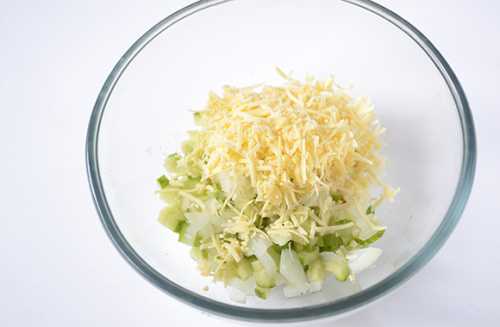 Консервы в масле подойдут для салатов, которые заправляют оливковым или подсолнечным маслом