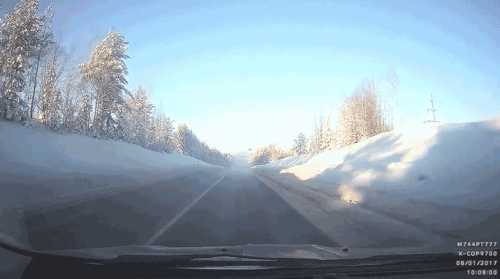 Опасность на зимней дороге